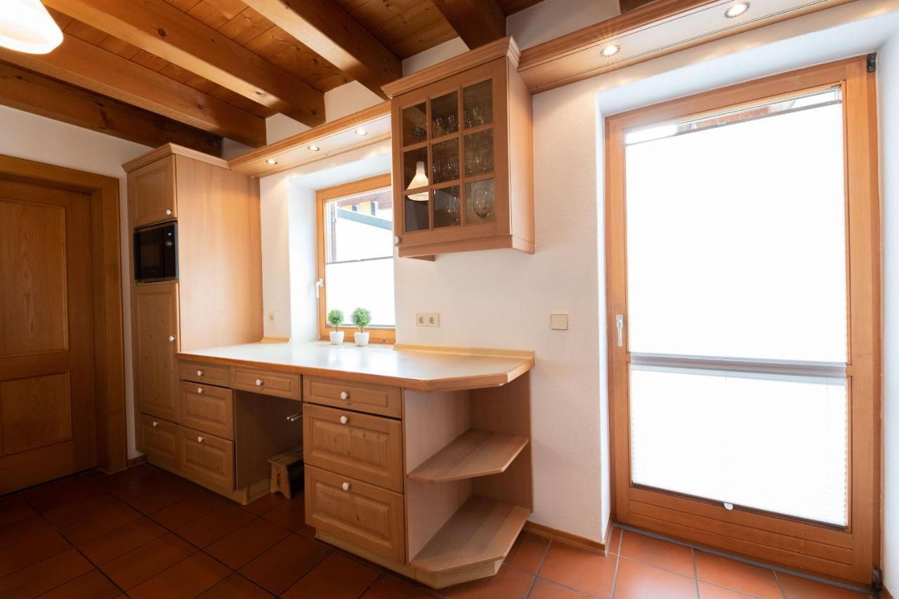 Alpen Chalet جارمش بارتنكيرشن المظهر الخارجي الصورة