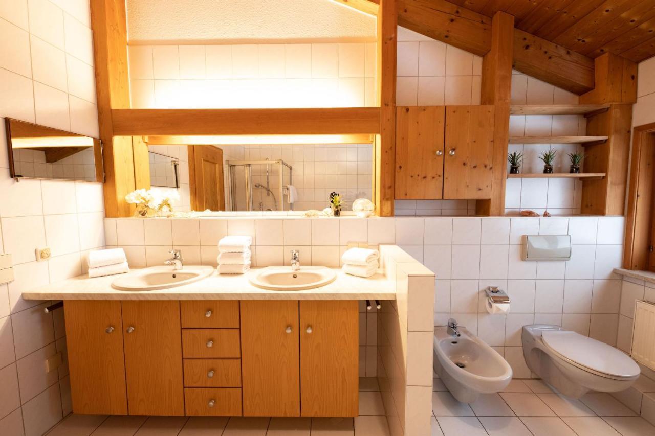 Alpen Chalet جارمش بارتنكيرشن المظهر الخارجي الصورة