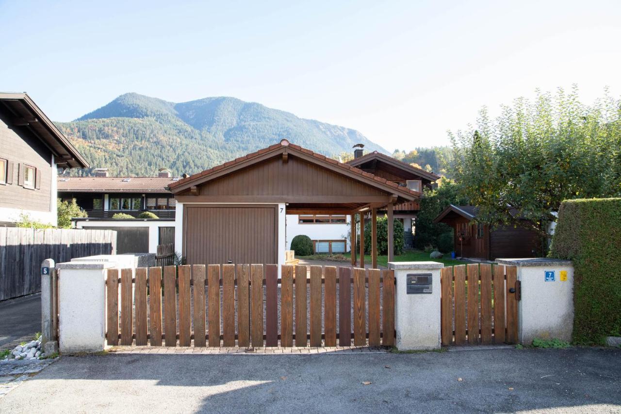 Alpen Chalet جارمش بارتنكيرشن المظهر الخارجي الصورة